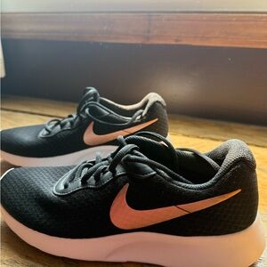Nike Women’s Black and Pink Sneakers